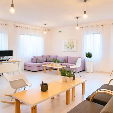 Hotel Krini 3*
